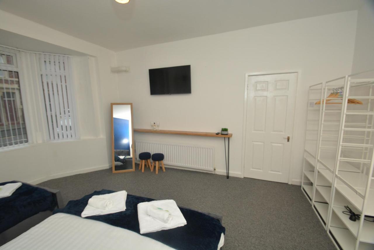 גטשהד Spacious And Homely 2 Bedroom Flat - Suitelivin מראה חיצוני תמונה